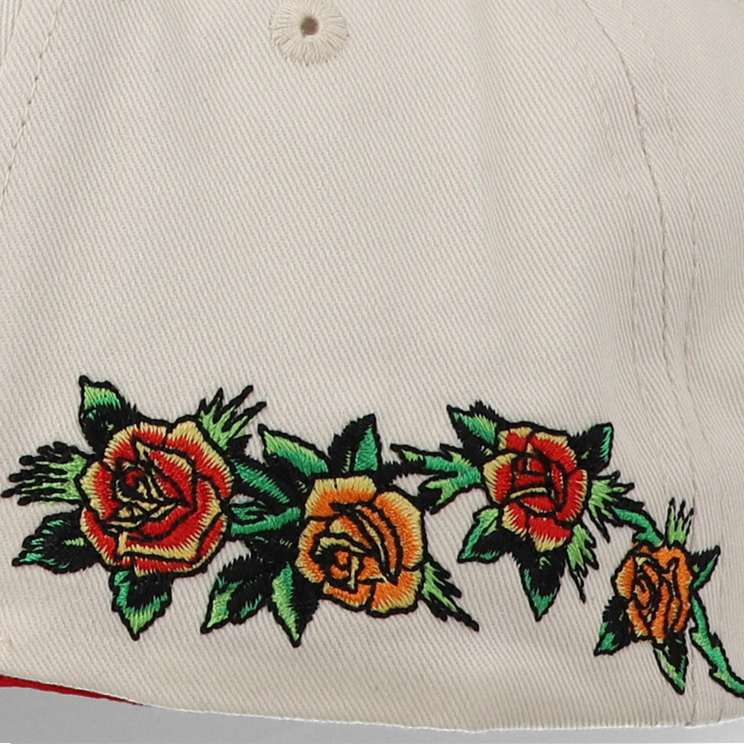 Gorra Ed Hardy Born Free Hueso